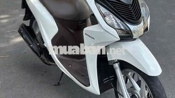 Honda Vision 2018 Trắng đen Xe tay ga