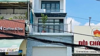 ⭐️Nhà 4 lầu THANG MÁY Mặt tiền kinh doanh sầm uất 560 Phạm Văn Chiêu