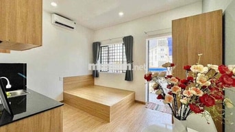 Studio ban công – Đường Lạc Long Quân, Tân Bình - Tiện qua Q10, PN, TP