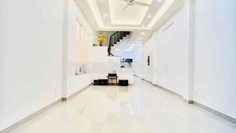 Cho Thuê Nhà DT 4x22 1Trệt 2Lầu 4Pn 3Wc Sân Rộng Hẻm Xe Tải Hợp Ở
