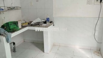 Cần tiền xoay sở bán gấp nhà nhỏ trung tâm Q12
