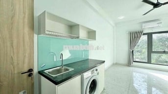 CHDV full nội thất, ban công cách 100m tới mặt tiền Phạm Văn Đồng