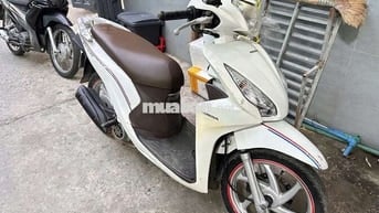 Honda Vision Trắng 11000 km