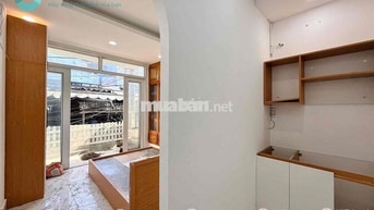 🔥1 PHÒNG NGỦ BAN CÔNG MỚI ĐẦY ĐỦ NỘI THẤT HẠT DẺ NGAY TRUNG TÂM