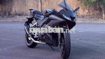 Yamaha R15 V3 155cc Đen 6 cấp