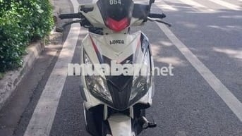 Honda Air Blade Trắng Xăng