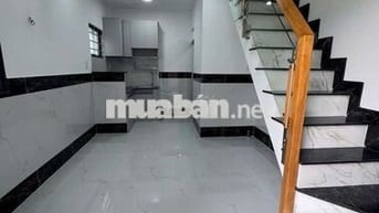 NHÀ 1 TRỆT 1 LẦU ￼3.3×6m HIỆP THÀNH 17