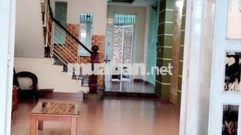 Nhà 3 Lầu 5x20m Đường Dương Thị Giang Sẵn 5 Máy Lạnh