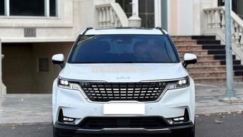 KIA Carnival Signature 2024 Diesel 7 chỗ Trắng