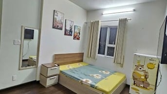 Căn 2p ngủ-77m2,nội thất,giá 11tr/th -C/c Hoa sen- lạc Long Quân