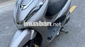 Honda Lead 125 4val 2023 Xám 15.000km