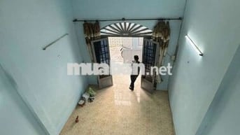 CHO THUÊ NHÀ ĐỐI DIỆN DHCT DT 4x20m 2PN 2WC CẤP 4+ GÁC LỬNG