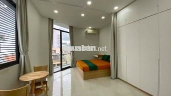 Căn Hộ Ban Công Mới Xây 5' tới Công Viên Đầm Sen