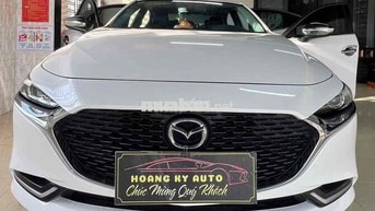 Mazda Mazda 3 Luxury Trắng Xăng