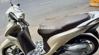 Honda Vision 2017 Vàng nâu