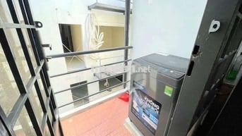 Cho thuê phòng ban công full nội thất phù hợp 1 người ở