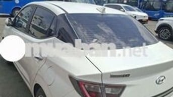 Hyundai i10 AT 2021 Trắng 12.000 km