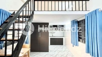PHÒNG MỚI XÂY THANG MÁY BAN CÔNG SIÊU RỘNG SIÊU THOÁNG GẦN ĐH VHU