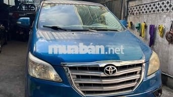 Toyota Innova 2015 Xanh