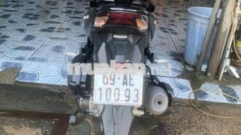 Honda Air Blade 4val 2024 Đen 15.000km