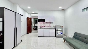 Căn hộ full nội thất ngay trung tâm quận 3