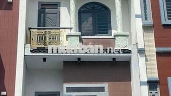 Cho thuê nhà nguyên căn gần Ngã Tư Miếu Ông Cù giá rẻ nhất khu 