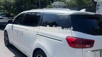 Kia Sedona 2.2 máy dầu 2019 Trắng