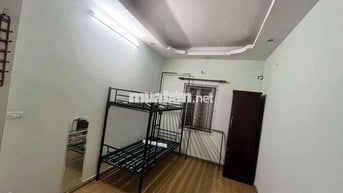 CHO THUÊ PHÒNG TRỌ TẦNG 3 TẠI NGÃ TƯ NGUYỄN TRÃI - KHUẤT DUY TIẾN