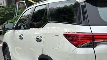 Toyota Fortuner 2018 Trắng 17 vạn
