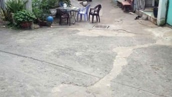 bán căn nhà sổ hồng riêng, hẽm xe hơi , quận 6 gần vòng xoay phú lâm
