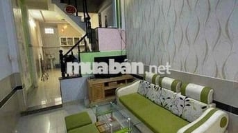 CHO THUÊ NHÀ 9TR CÓ SÂN RỘNG HẺM 49 BÙI QUANG LÀ