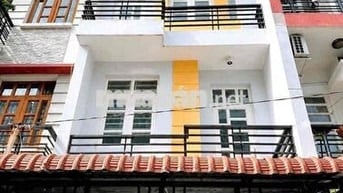 NHÀ 4X17 3 LẦU 4PN 5WC HẺM XH LÊ VĂN THỌ
