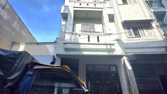 HXH6m Hương Lộ 2. DT 4.6x19- ĐÚc 4 Tấm- có 15 Phòng CHDV khép kín