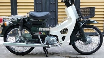 Honda Super Cub 50 Xanh trắng Cổ điển