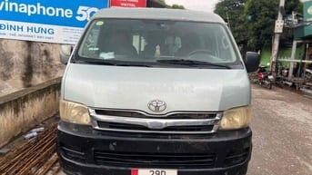 Toyota Hiace Tải Van 2005 3 chỗ 920kg