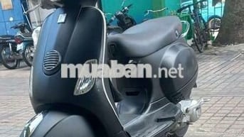 Piaggio Vespa