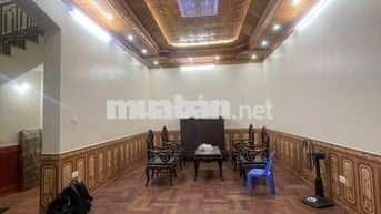 Chính chủ cho thuê nhà ở ngõ 227 Trần Cung