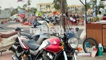 Honda CB400 Đỏ Trắng Xăng