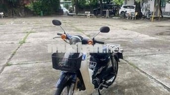 Honda Cub 50cc Trắng Xanh máy ngọt