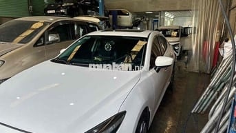 Mazda Mazda 3 2018 Bản full Trắng 190k km