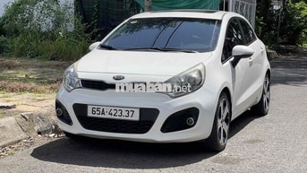 KIA RIO 2012 Trắng Tự động 85000 km - xe zin đẹp