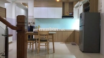 NHÀ 3 TẦNG PHÙNG CHÍ KIÊN, 3PN, CÓ NỘI THẤT, GẦN BIỂN