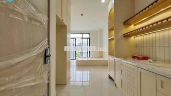 STUDIO CỰC RỘNG TRONG VẠN PHÚC CITY, FULL NỘI THẤT CAO CẤP NHƯ HÌNH