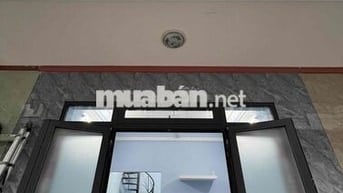 Nhà nguyên căn hẻm 55 Nguyễn Văn Công
