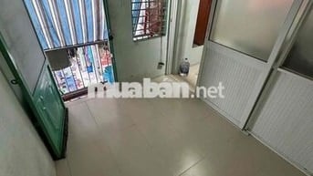 cần bán nhà nhỏ q bình tân , shr , chính chủ