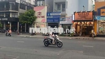 NHÀ MẶT TIỀN PHAN VĂN TRỊ 10PN CÓ THANG MÁY