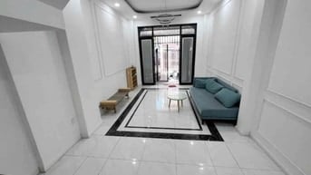 BÁN NHÀ KHU BÊN SÔNG HIỆP BÌNH CHÁNH.DT 4X16M.1 TRỆT 3 LẦU.GIÁ 10.3 Ỷ