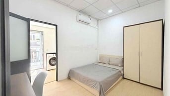 Cho thuê căn 2PN Ban công lớn - máy giặt riêng ngay Lê Văn Sỹ Q3
