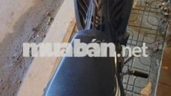 Yamaha 135 máy 57 màu Đen