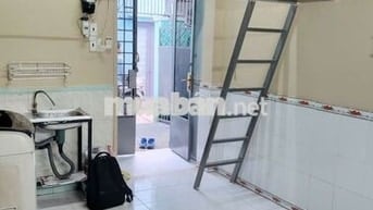 SIÊU PHẨM 1 TRỆT 1 LẦU NGAY CHỢ BÀ CHIỂU - 45M2 -SÂN VƯỜN 8M TRƯỚC NHÀ